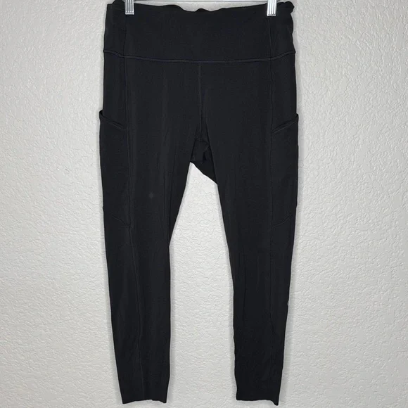 Lululemon Fast and Free High Rise Leggings 25” Black Size 12 - Picture 2 of 10